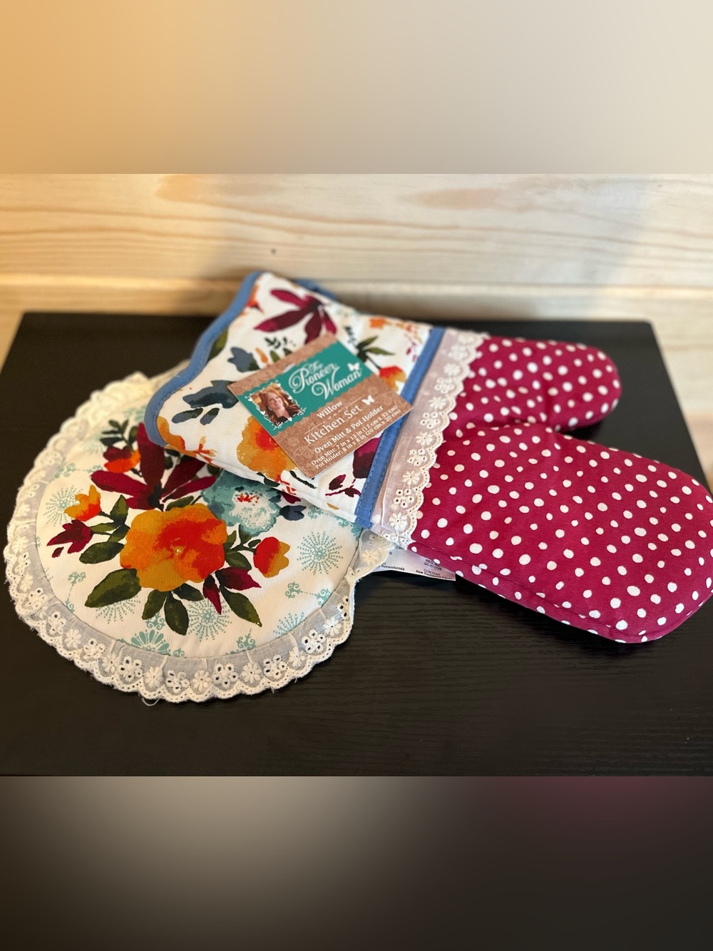 Pioneer Women Oven Mitt & Pot Holder Kitchen Set NWT